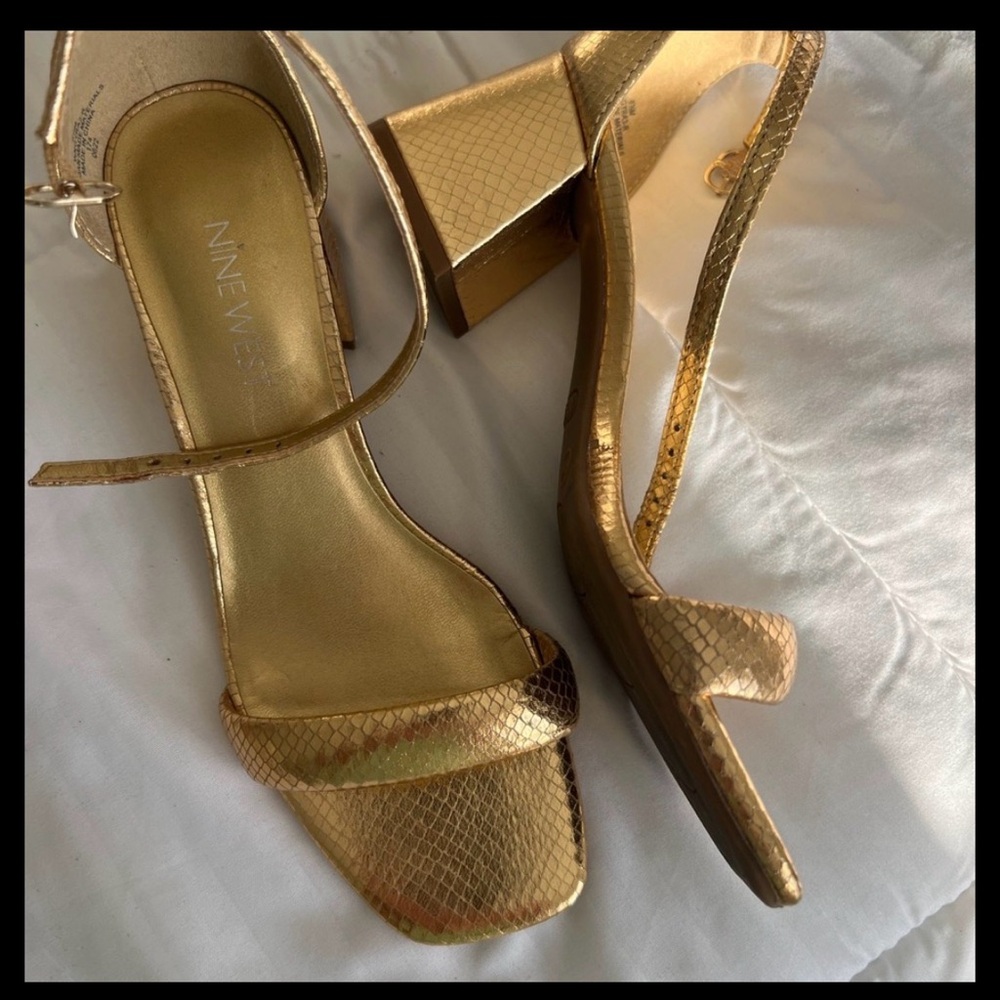 Nine West Metallic Gold Textured Heels